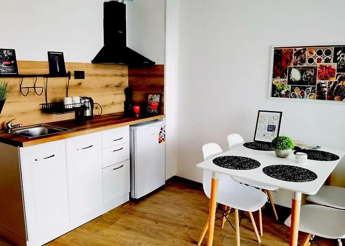 F 207 Del Sol - просторно студио с кухня * بريمورسكو