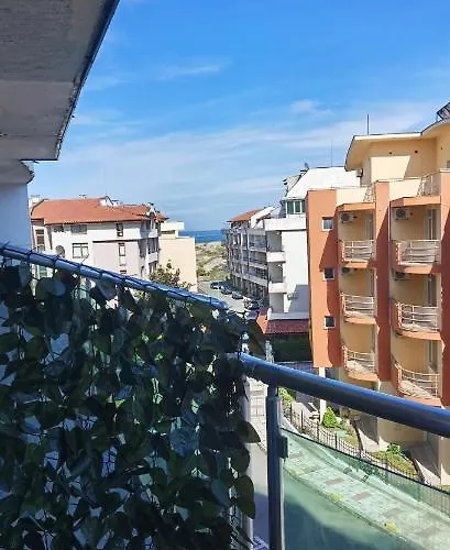 شقة F 207 Del Sol - просторно студио с кухня بريمورسكو